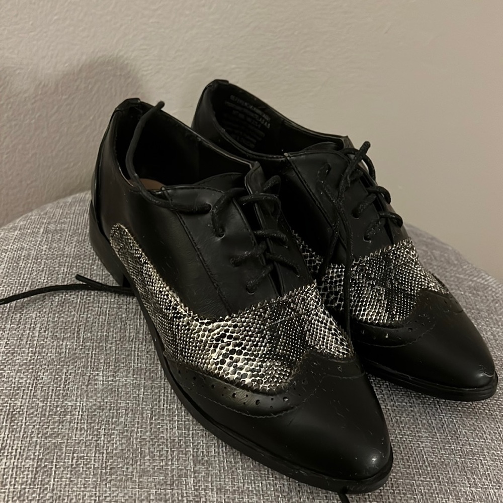 Black PRILA shoes Size 35